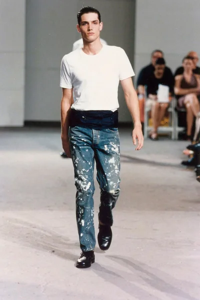 Look 61